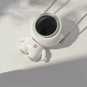 Personal Neck Fans USB Rechargeable Astronaut Small Fan Handheld Hanging Neck Creative Bladeless Mini Fan Easy To Use